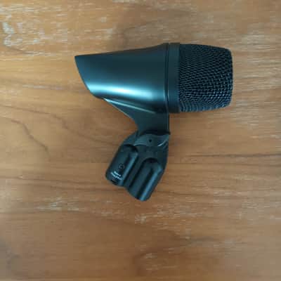 Microphones De Chant Dynamiques LEWITT - MTP 250 DM - Microphone