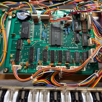 Roland Juno-106 61-Key Programmable Polyphonic Synthesizer 1984 - 1985 Fully Serviced image 12