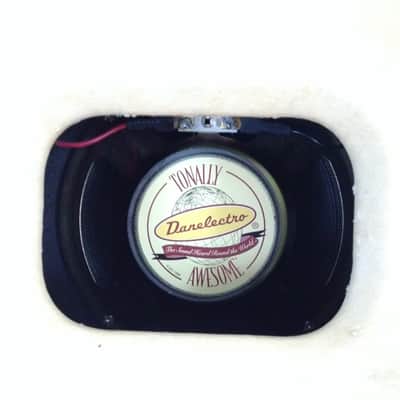 Danelectro Dirty Thirty Guitar Amplifier image 3