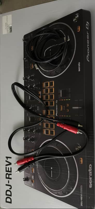 Pioneer DDJ-REV1 2-Channel DJ Controller