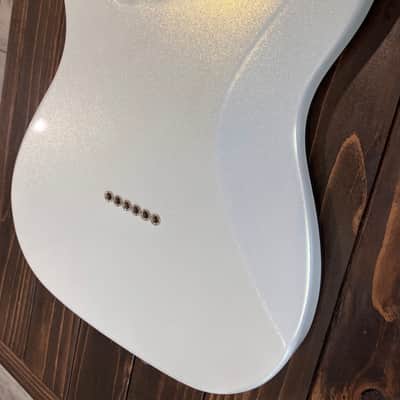 Fender American Ultra Telecaster 2023 - Arctic Pearl image 5