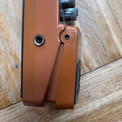 Behringer UT300 Ultra Tremolo Pedal 2010s - Standard image 3
