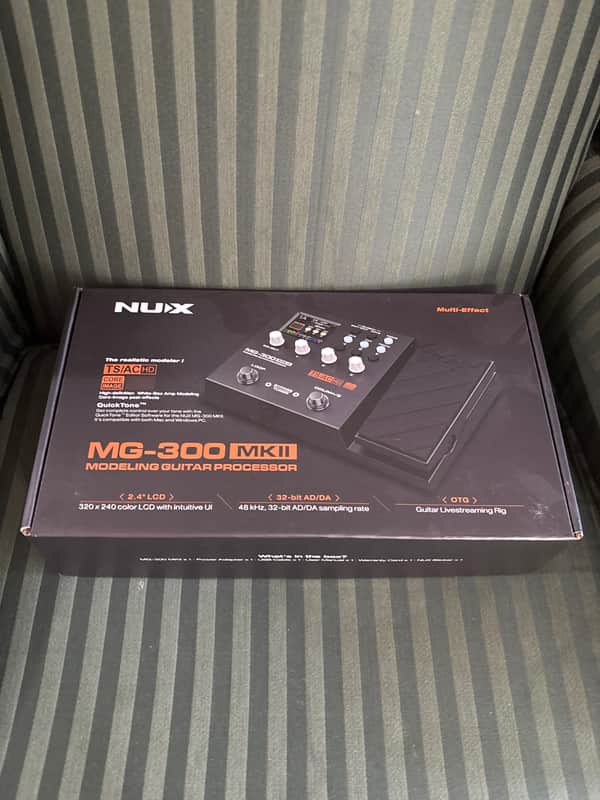 NuX MG-300 MKII Modeling Guitar Processor 2025 - Present - Black image 1
