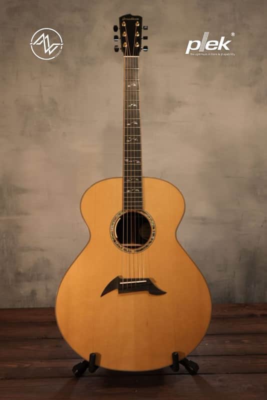 Breedlove Masterclass Jumbo Acoustic-Electric Guitar-SN7038-PLEK'd-Aeris Packaging image 1