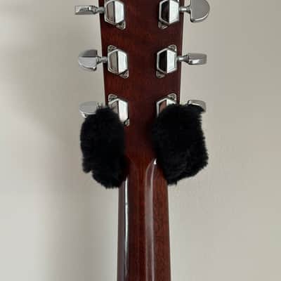 Takamine G330 - Lawsuit Era image 5
