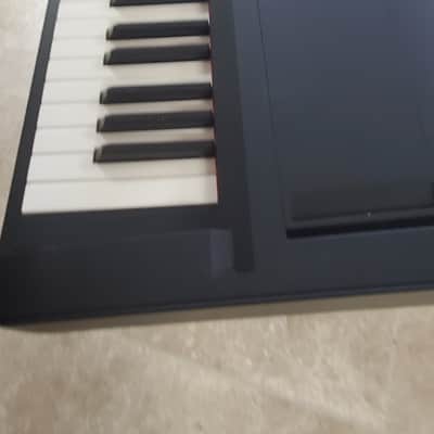 Korg KROSS 88-Key Digital Synthesizer Workstation 2010s - Black image 3