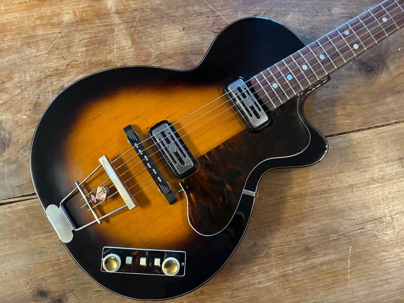 Hofner Club 50 1960s - Sunburst image 1