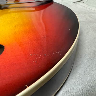 Fender Coronado I 1 Semi-Hollowbody Guitar with Case - Sunburst image 19
