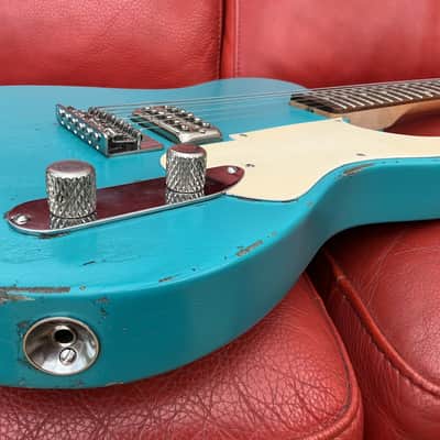 Crema Customs extralight in relic Taos Turquoise nitro satin image 2