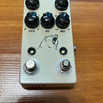 JHS Kodiak Tremolo | Reverb