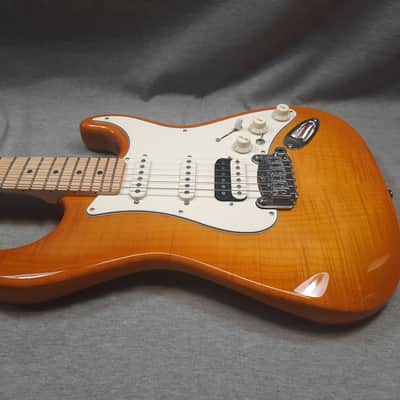 G&L USA Legacy HSS 2022 Honeyburst image 5