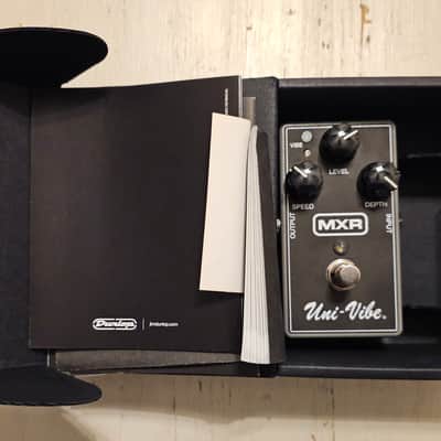 MXR Uni Vibe Univibe Chorus Vibrato Leslie Simulator image 1
