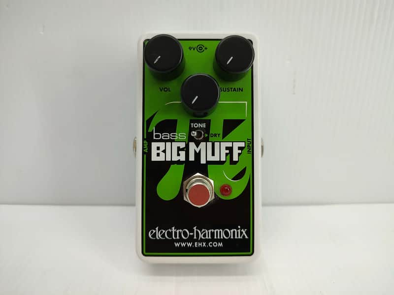 Electro-Harmonix Nano Bass Big Muff Pi Distortion / Sustainer 2014 - Present - Green / Black image 1