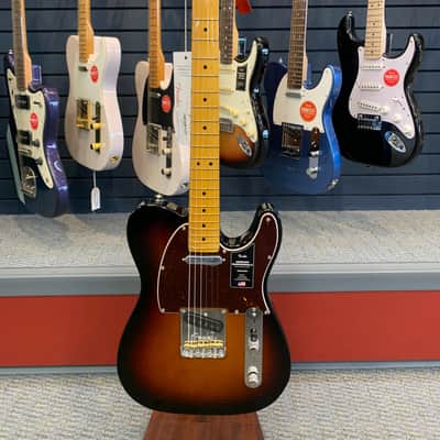 Fender American Professional II Telecaster with Maple Fretboard 2020 - Present - 3-Color Sunburst image 1