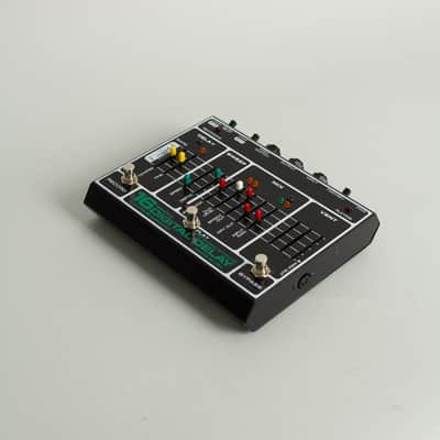 Electro-Harmonix 16 Second Digital Delay Effect. image 3