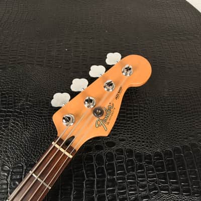 Fender Standard Jazz Bass 2000 MIM Olympic White Rosewood Fretboard 4-String Bass Guitar image 6