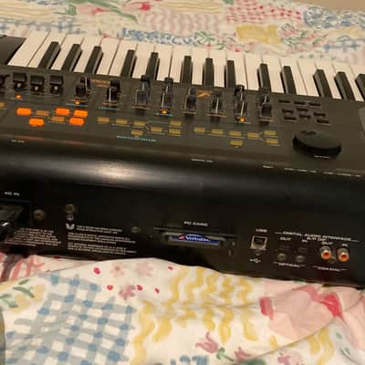 Roland V-Synth 61-Key Digital Synthesizer 2003 - 2007 - Black image 5