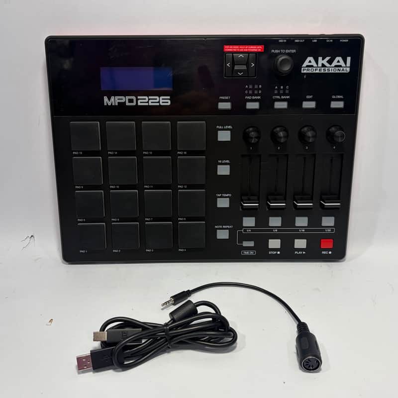 Akai MPD226 | Reverb