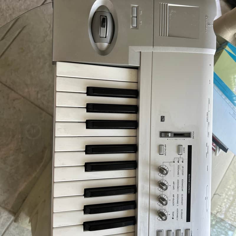 Korg Triton LE 76 Key 2000 - Silver image 1