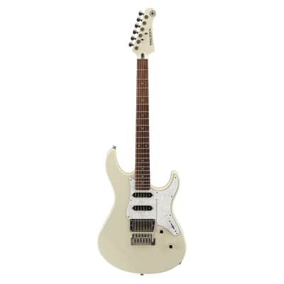Yamaha Pacifica PAC612VIIX 6-String Right-Handed Electric Guitar with Alder Body, Rosewood Fingerboard, and 2 Single-Coil Pickups (Vintage White) image 1