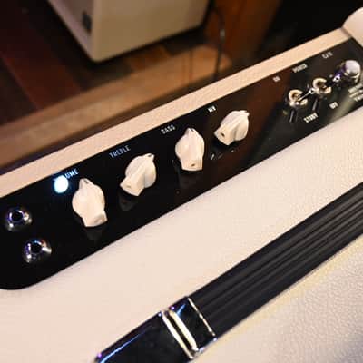 Divided by 13 CJ 11 Combo Amplifier - Vintage Vanilla image 4