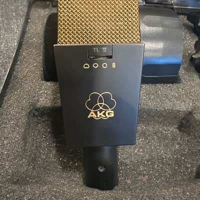 AKG C414 B ULS Large Diaphragm Multipattern Condenser Microphone 1990s - Black image 3