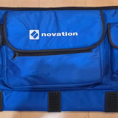 Novation UltraNova 37-Key 20-Voice Synthesizer 2010 - Blue