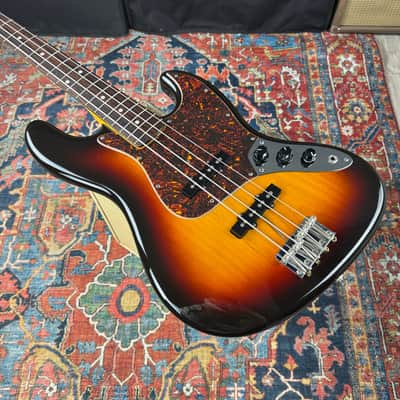 1962 Fender Jazz Bass Reissue Vintage Collection 3 Tone Sunburst Model JB62-70US - 2002-2004 image 7