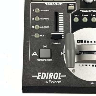 Edirol by Roland V-8 8-channel Video Visual Mixer with Bundle image 5