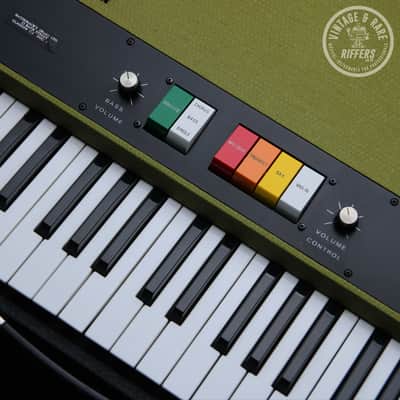 (Video) *Serviced* c.1971 CRB Elettronica Diamond 600 (aka. Tanzanite) Synthesiser | Made in Ancona, Italy | Vintage & Rare Italian Combo Organ Synthesizer from the 70s | Built-in speakers | Vibrato + Chorus | Similar to VOX Continental Synth image 2