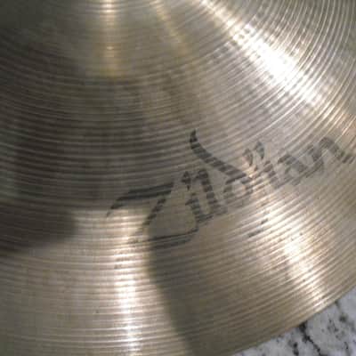 19" 80s pre serial engraved stamp Avedis Zildjian Medium Crash Cymbal 1860g image 4
