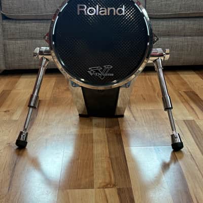 Roland KD-140 V-Kick 14" Bass Drum Trigger Pad - Black Chrome