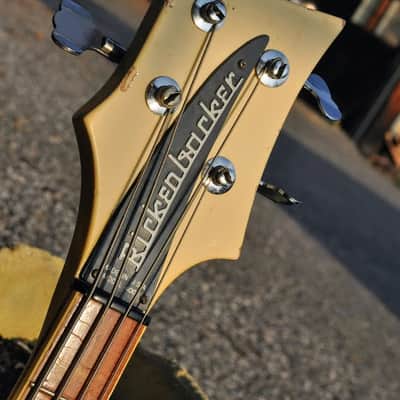Rickenbacker 4003 1983 - vintage yellow Blonde / black image 5