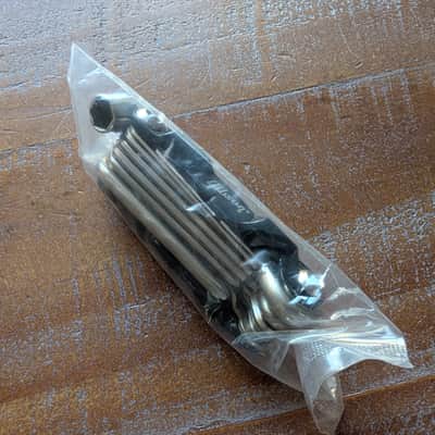 Gibson ATMT-01 Pro Quality Multi-Tool for Guitars NEW image 3