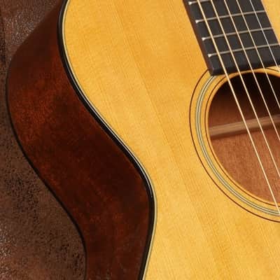 Martin 0-18 image 8