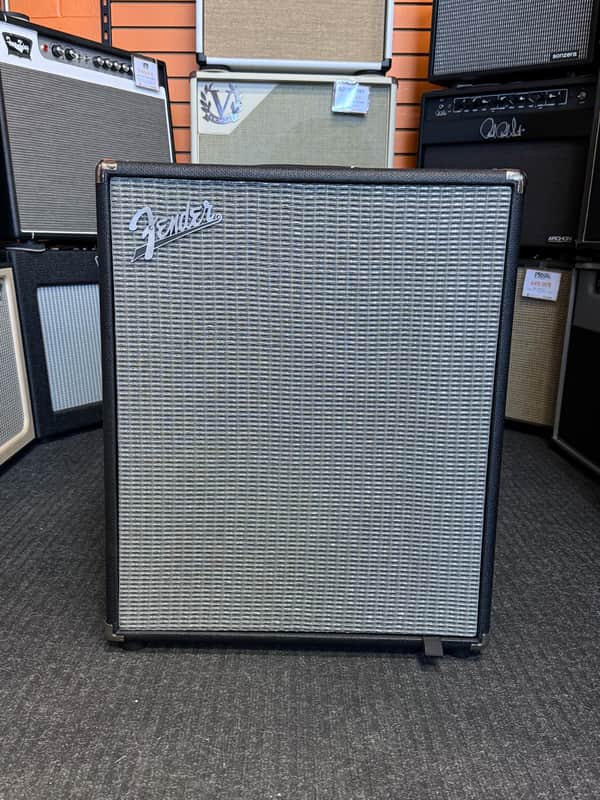 Fender "Rumble 200 V3" Bass Combo image 1