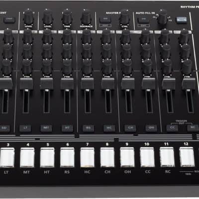 Roland AIRA TR-8S Rhythm Performer image 1