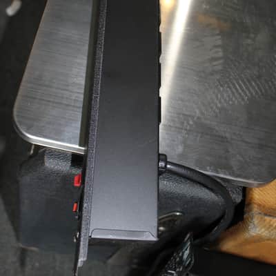 Wiremold J06BOB/6 Gang Power Distribution (Rack Mount) image 3