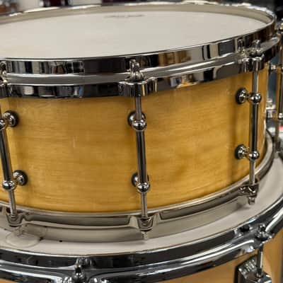 Ludwig 110th anniversary snare drum usa 5.5 by 14 2019 - Natural AGED EXOTIC AVODIRE image 5