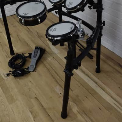 Roland TD-9KX V-drum digital drum set kit Excellent-used electronic drums image 2