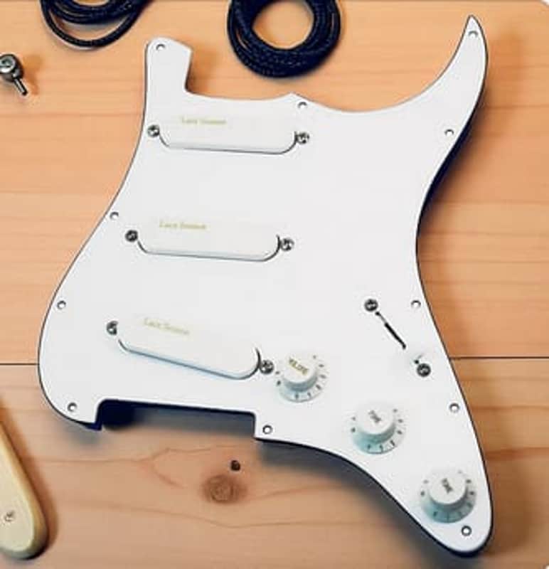 Lace Pickups Lace Sensor Gold Loaded Pickguard – 3 Ply – White, 21042-01 image 1