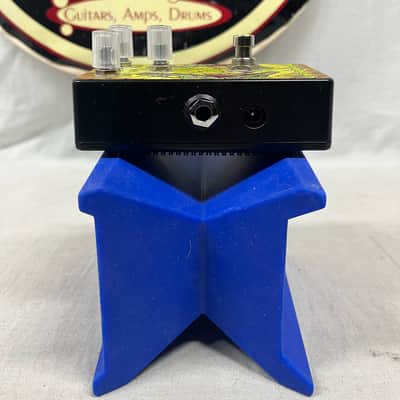 Catalinbread Limited Edition Gallery Series Naga Viper Treble Booster Pedal with Box image 6
