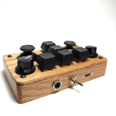 madMidi Red Oak Wireless Midi Controller image 5