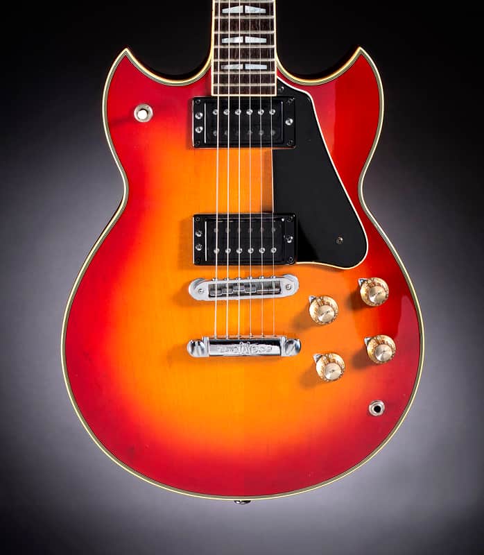 Yamaha SG 700 1978 - Sunburst - Very Good