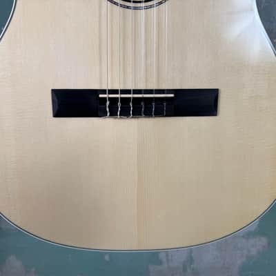 Alvarez Regent Series RC26HCE Hybrid Acoustic Electric Guitar - Natural image 3