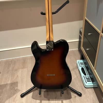 Fender Deluxe Nashville Telecaster with Maple Fretboard 2017 - 2021 - 2-Color Sunburst image 3