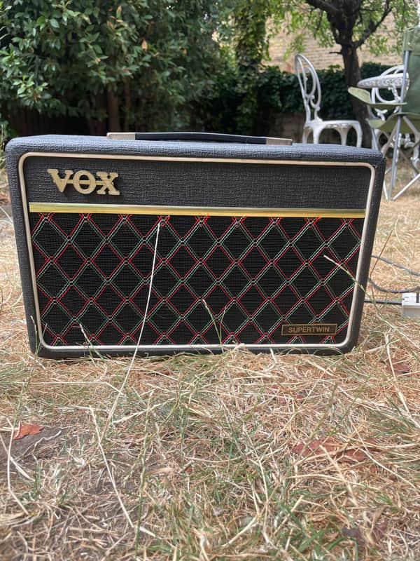 Vox Supertwin 20-Watt 2x5" Guitar Combo 1981 - 1983 - Black image 1