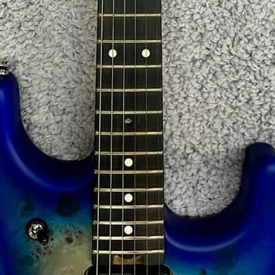 EVH 5150 Deluxe Poplar Burl, Ebony Fingerboard, Aqua Burst Electric Guitar image 5