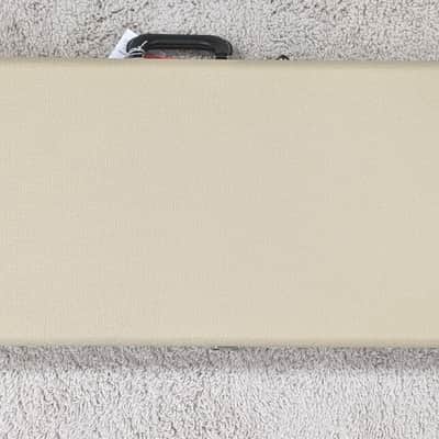 Fender Eric Johnson Signature Stratocaster guitar, Maple Neck, 2 Color Sunburst image 5