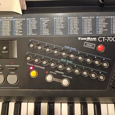 Casio CT-700 Tone Bank Keyboard w/ Original Box, Booklet & Stands image 6